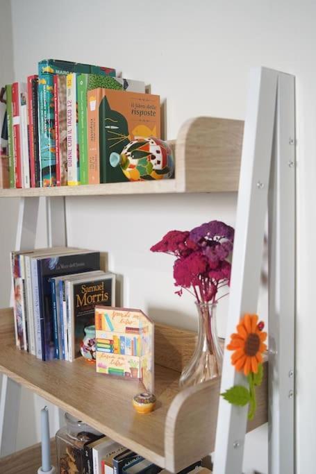 Casa Vacanze L'Angolo Fiorito เบตตอลเล ภายนอก รูปภาพ